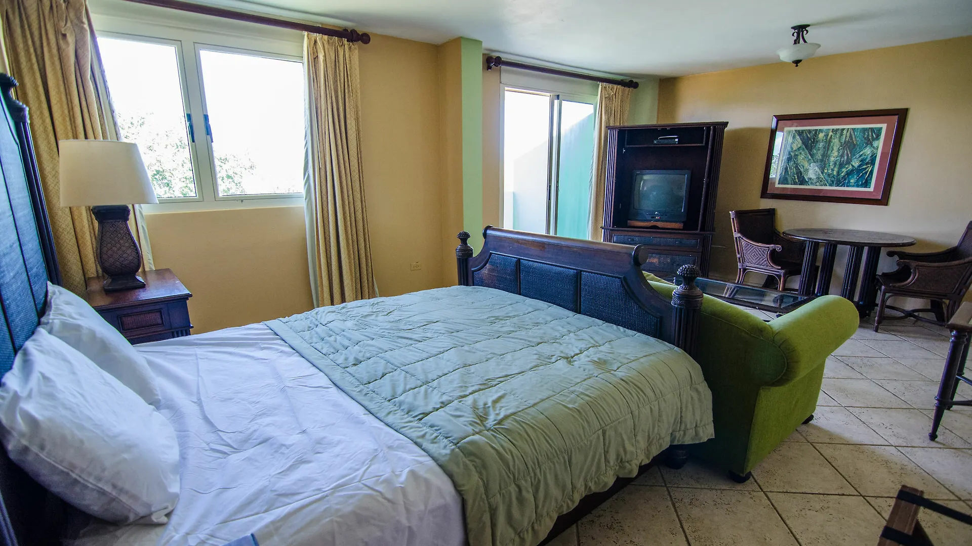 Costa Bonita Villas - Bldg 15 - Ocean View Studio - Resort Pool - Culebra, Pr
